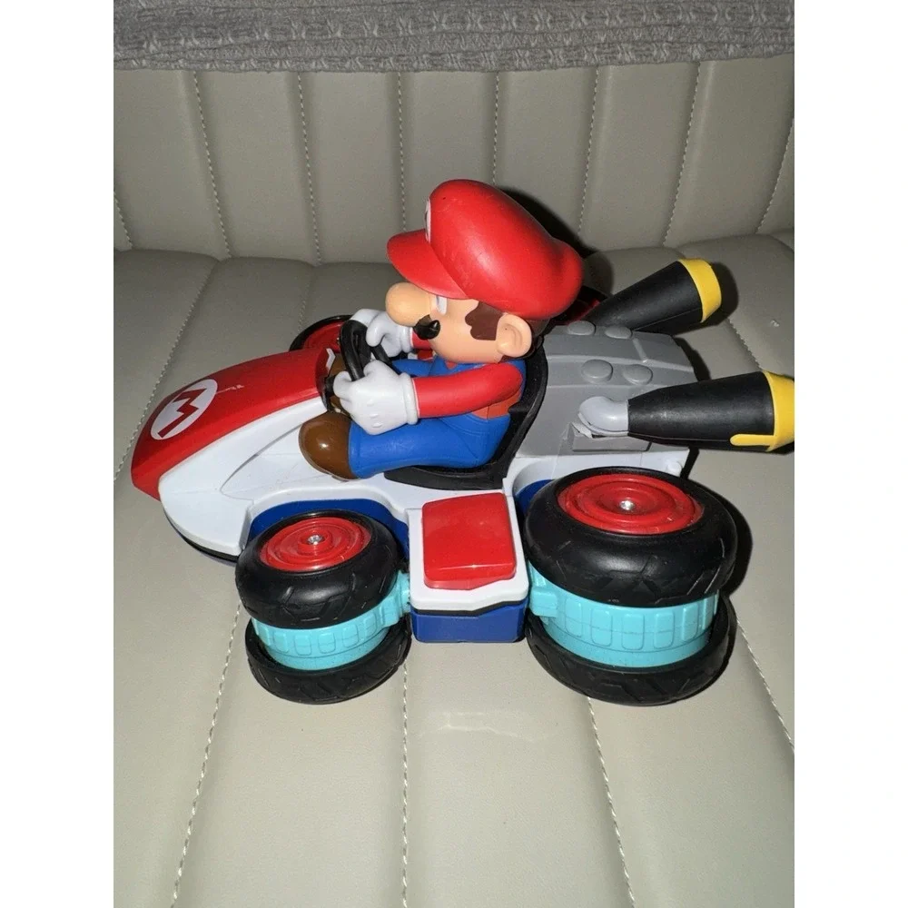 2016 Super Mario Kart 8 Nintendo Anti-Gravity RC Racer CAR ONLY NO REMOTE